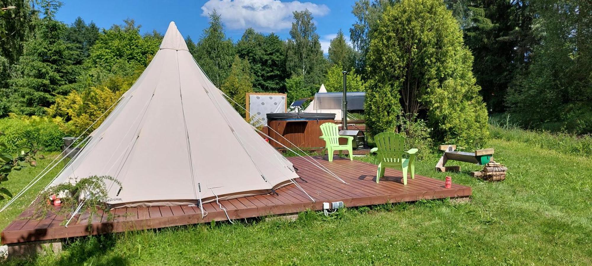 Glamping Fluffy Horns - Glempings Pukainie Ragi Hotel Plieņciems Buitenkant foto